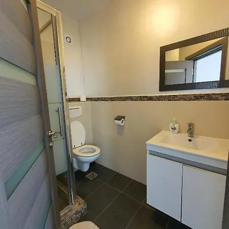Anacris Konukevi 3*